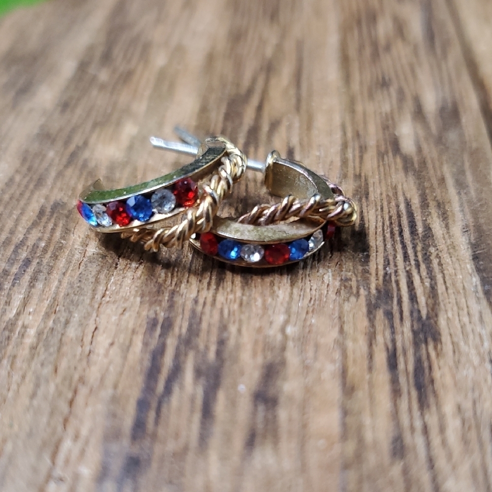 Patriotic Estate Glamor Red White Blue Crystal Hoop Braided Earrings E1009 - Picture 1 of 3